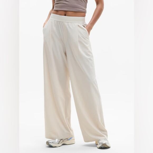 Athleta Stratosphere High Rise Wide Leg Pant - Picture 1 of 6